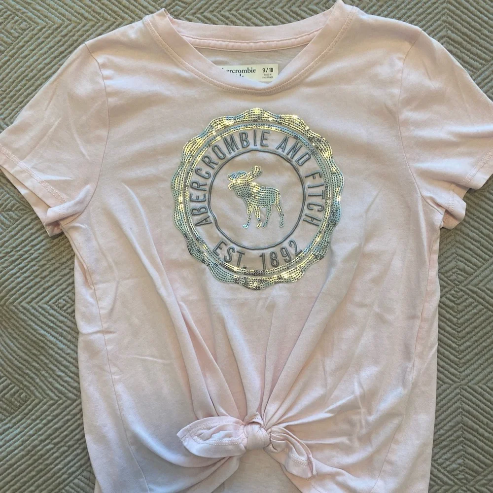 Abercrombie Kids Shirts Sweatshirts Tank Assorted Girls 9/10 and 11/12 Used - Picture 3 of 16